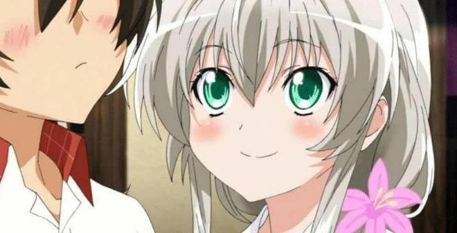 帮助运动服学姐动漫 进球后回头一笑的姐动瞬间