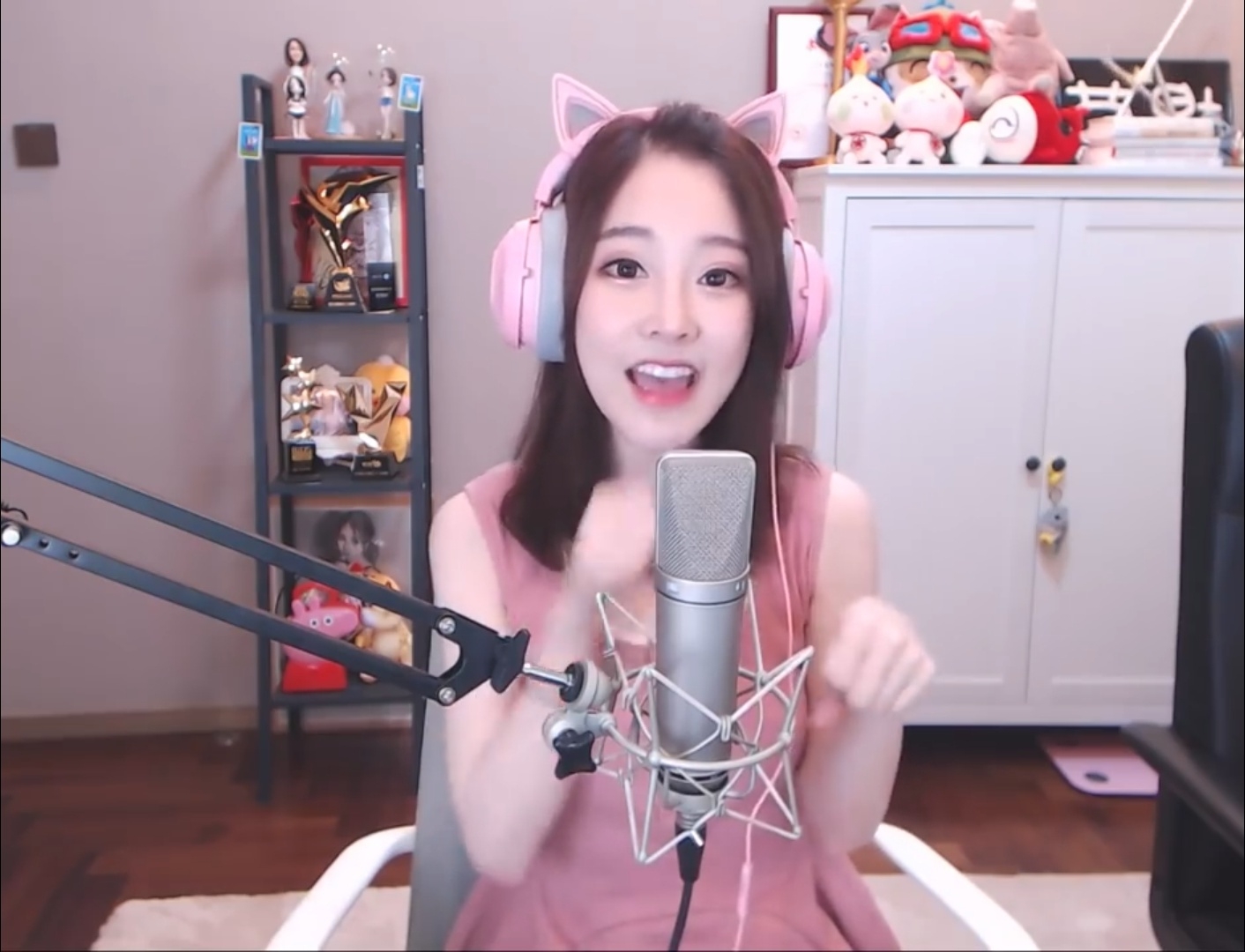 男同网gay 根据中国法律和社会价值观