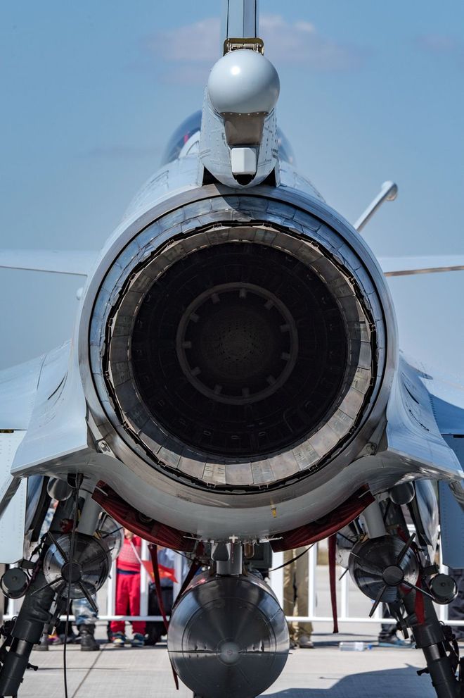 日韩精品一区二区三区色欲AV