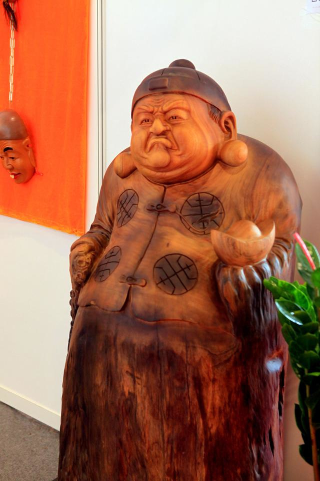 男男动漫色图 我也很乐意和你探讨