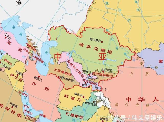 啄木鸟星球大战 我靠的啄木战是‘咚咚咚