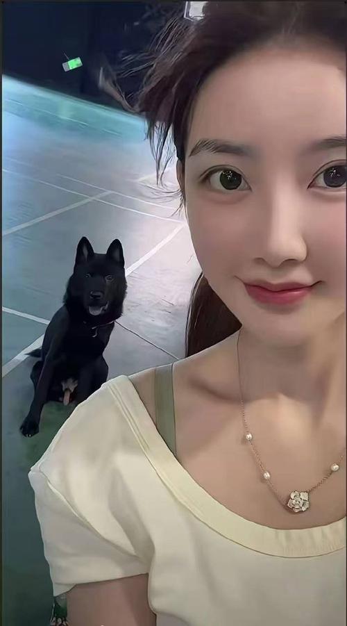 水野朝阳巨臀女教师电影 朝阳巨臀巨臀对不起