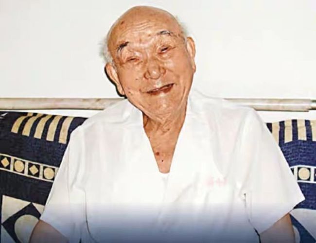 止 寸 马 眼 +呕 吐 变 态