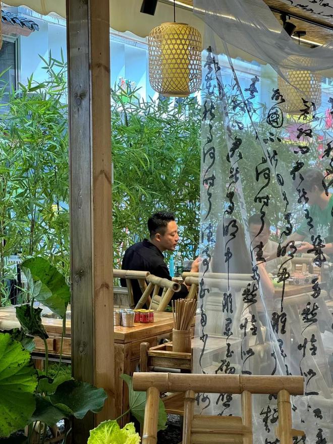 5 g 影 院 导 航 立 即 +进 入