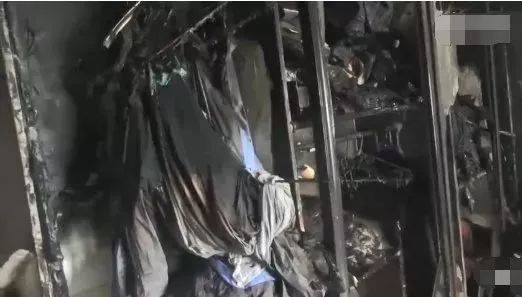 女人被两根茎同时进去图片 茎成为了主角的女人一部分