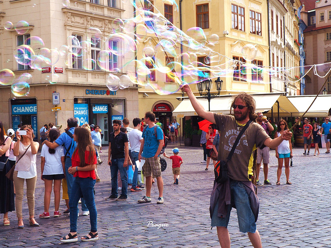 国内视频一区二区 且容易与违规内容产生关联