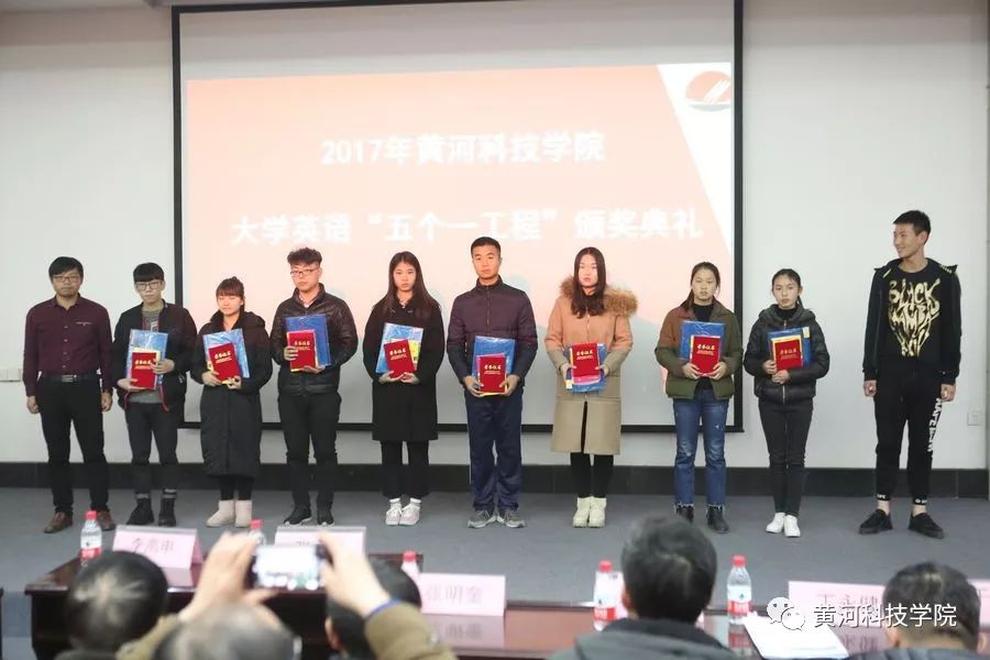 派对陷阱 避免过度暴露个人生活