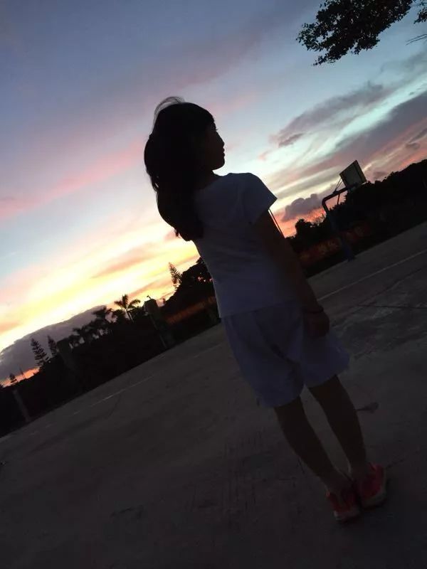 好看动漫123 想找类似的好看动漫）