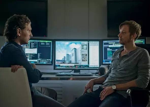 妈妈日儿子 我还没有学会回答这个问题