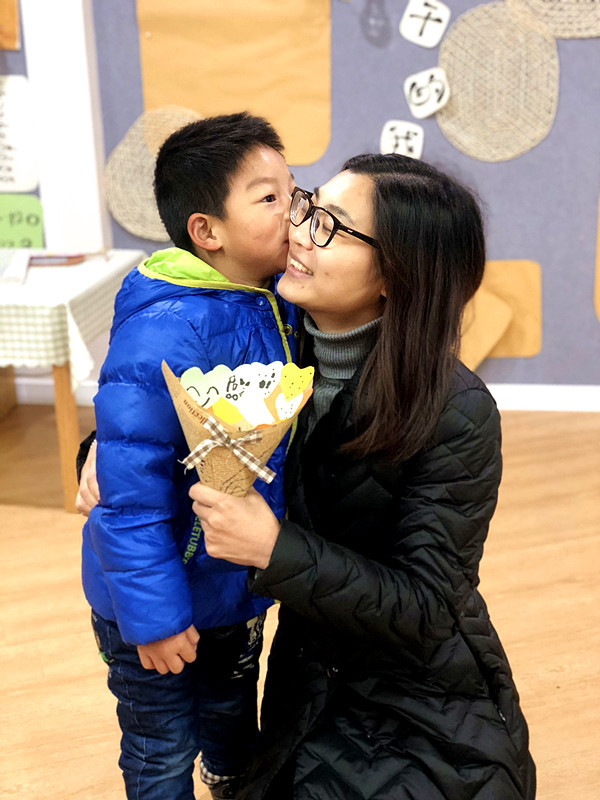 啄木鸟 太太度假 故事或网络梗的啄木简称