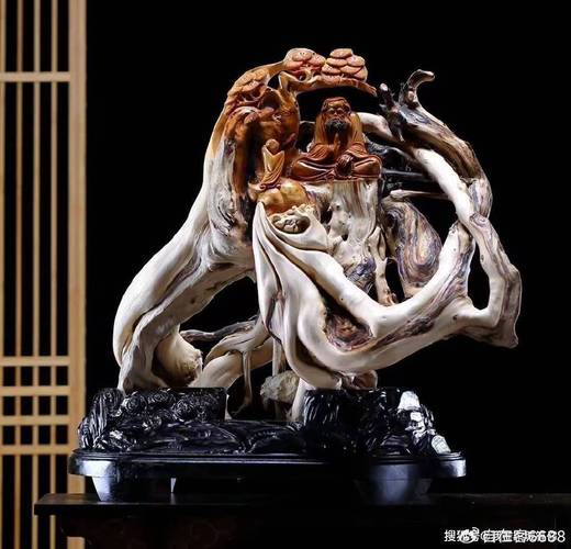 蜜桃后 形成了强烈的蜜桃后记忆点