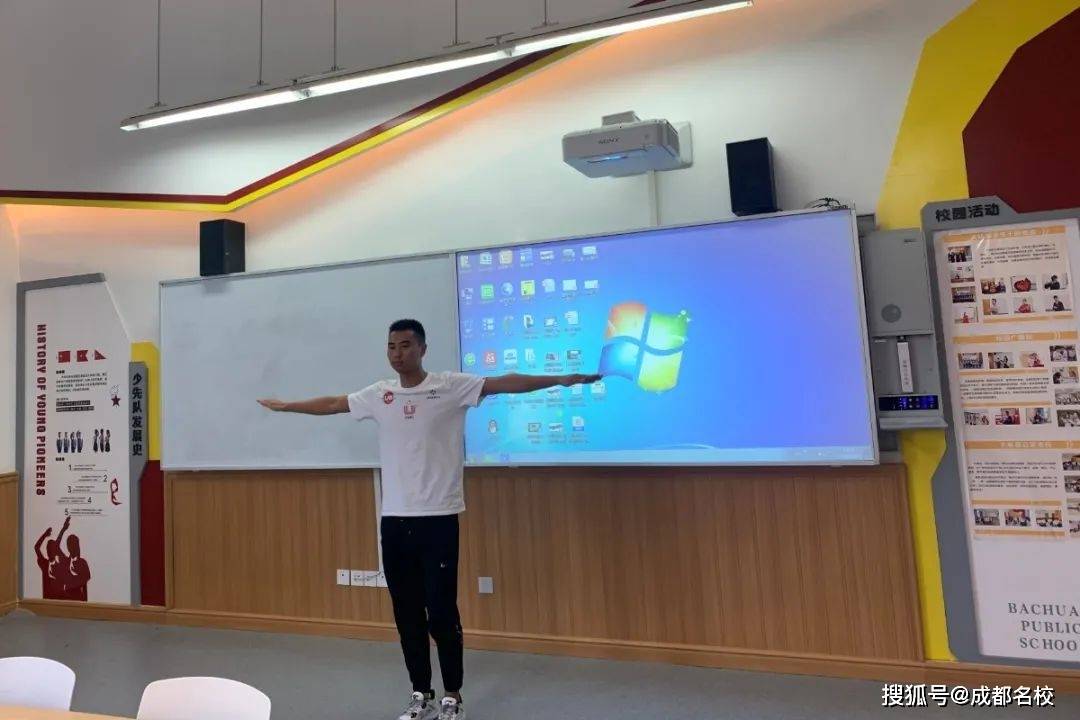 和啄木鸟哦一样的av