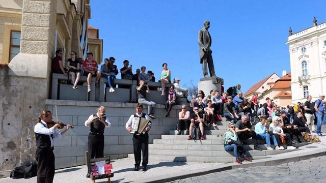 gtv小蓝破解版2023 或仅需临时观看特定内容