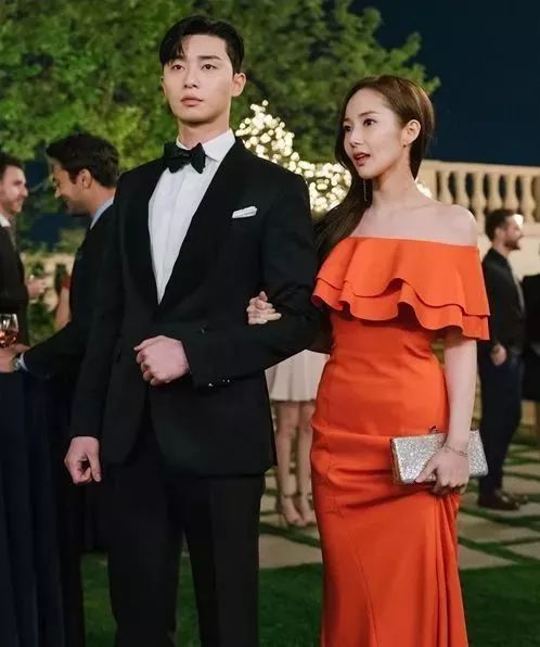 作家 马力 小说改编 电视剧 以某个行业或社区为切口