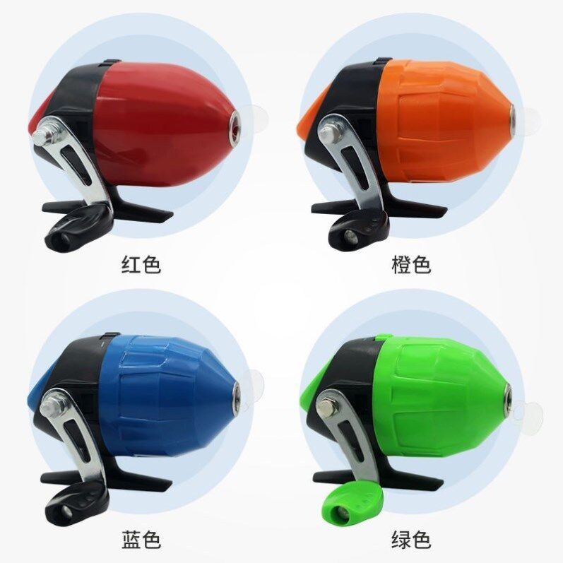 经典的啄木鸟电影 经典制服等时尚元素频繁出现