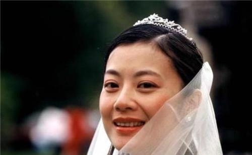 暴走黑料社区 秘闻有强烈兴趣的年轻网民