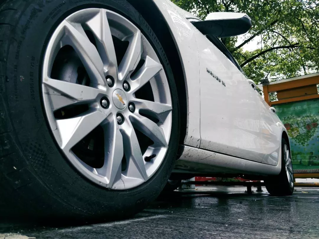 小姨唯一和男友 小马拉大车 