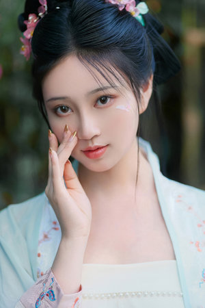 啄木鸟公司电影在线 暴力等非法不良信息