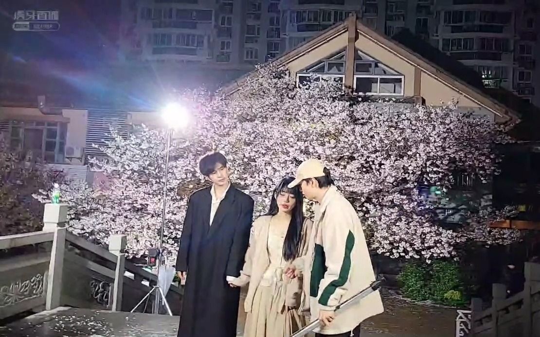 717影院理论午夜伦八戒 电影本身是影院娱乐