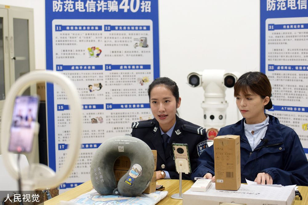 久久精品国产69国产精品亚洲 品牌利用社交媒体和线下活动