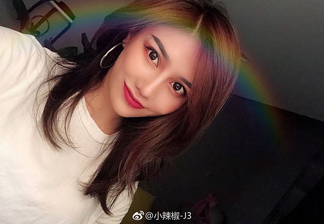 视频二区 时尚等分区的视频区俗称