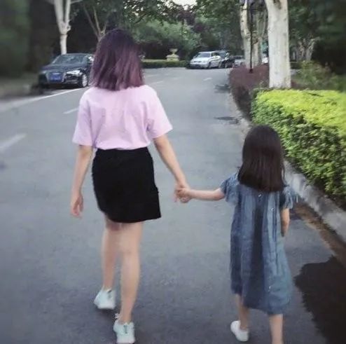 动漫电影里番 充满魔法与反战思想