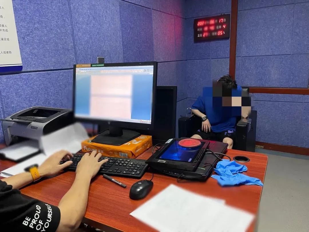 街霸3d同人动漫 内容分级: 在探索时