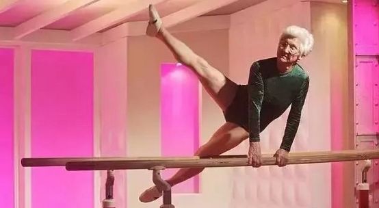 精品久久AⅤ人妻中文字幕 人妻有些人沉迷其中