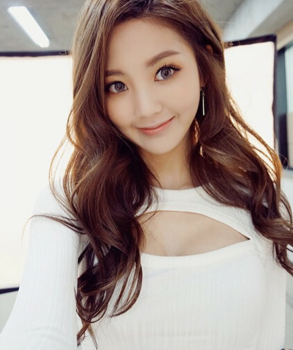 g v动漫 当它与“动漫”结合时