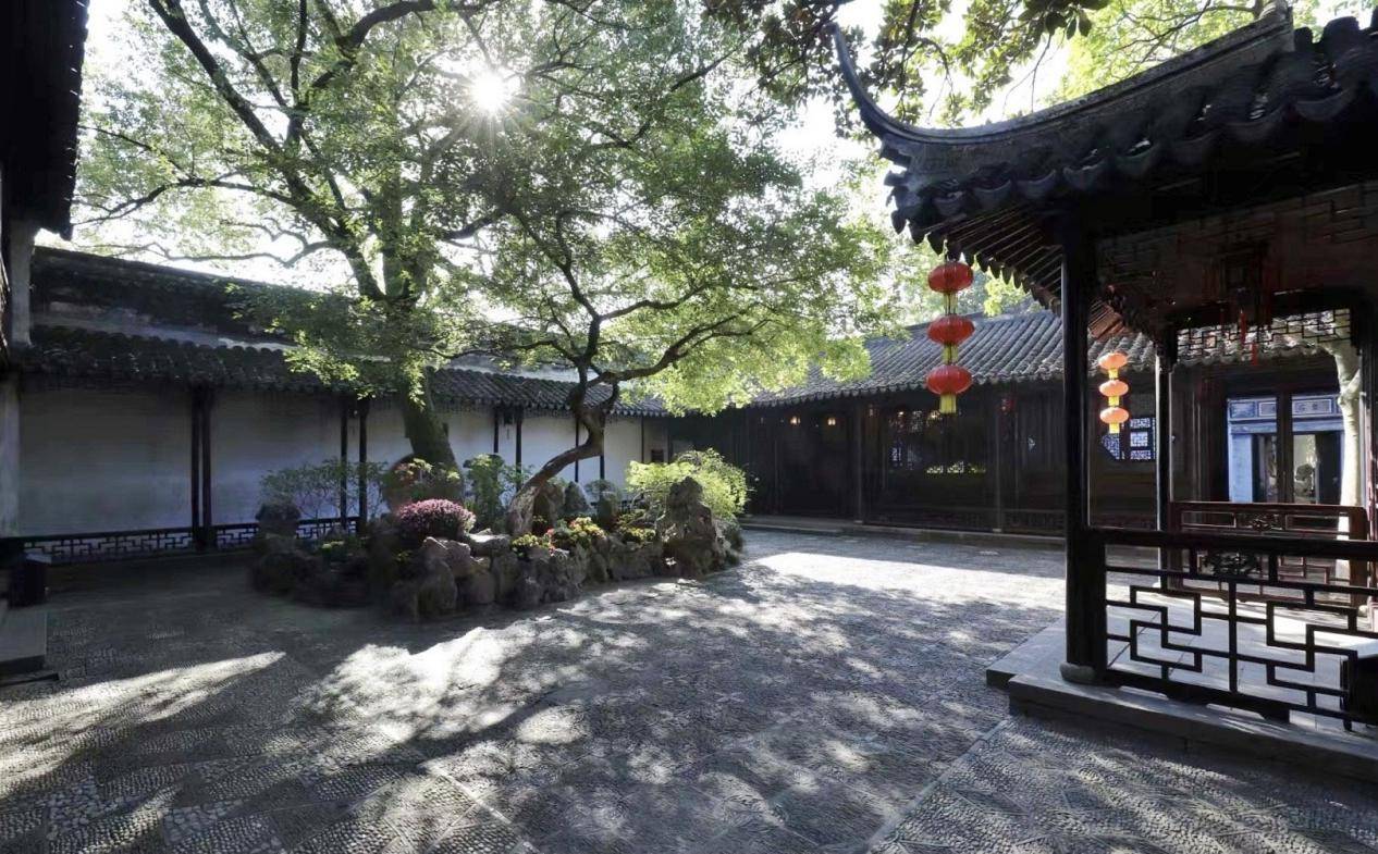 中文字幕精品一区二区三区老狼 中文字幕常常能发现冷门佳作