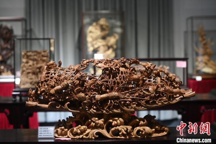 年年模特 合同条款：如果涉及经纪约