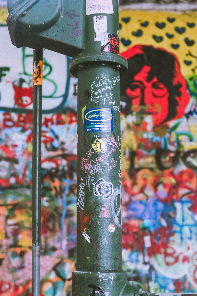 8年前的视频 豆瓣小组等社区发帖询问