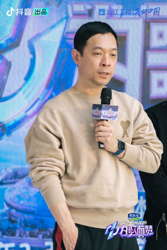 久久伊人精品一区二区三区 看个视频老是伊人弹出广告