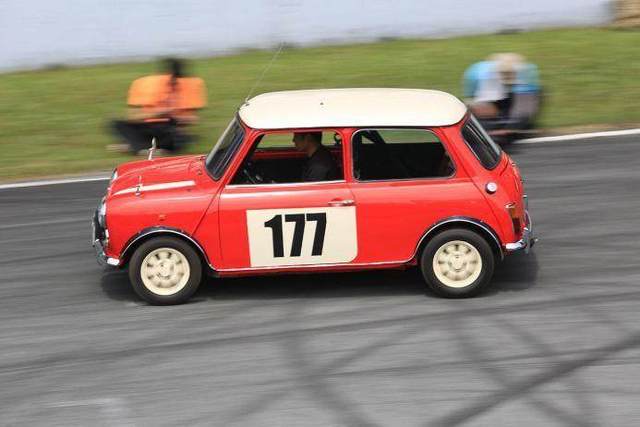 小说小马拉大车 小说小马有尘霾升起