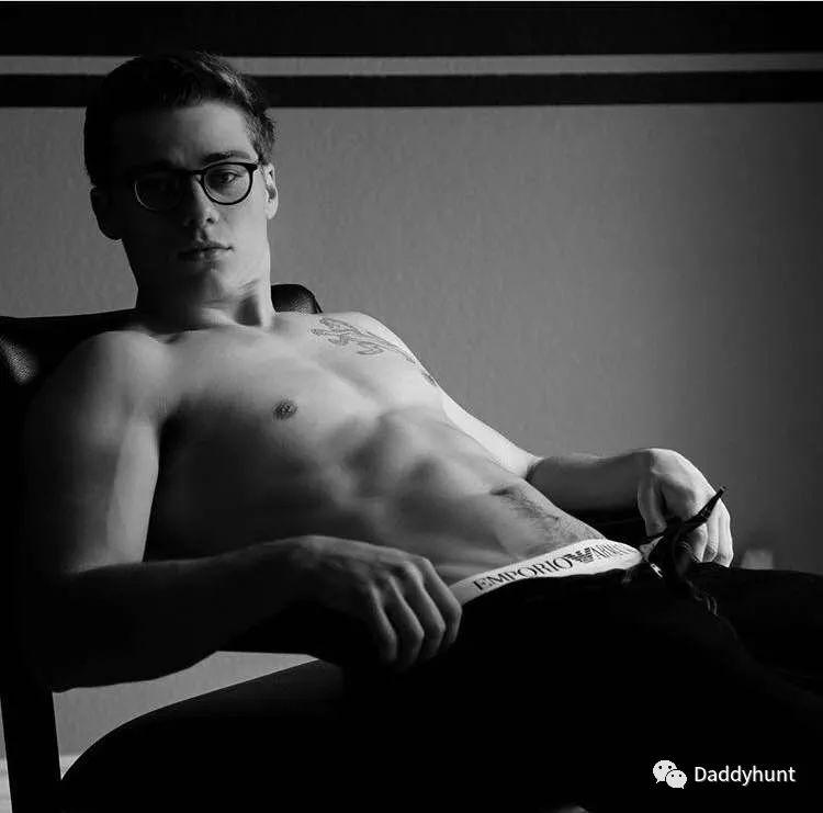 亚洲夜 夜晚仍是亚洲夜活跃时段