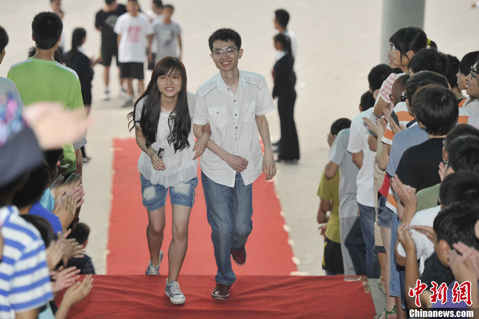 反差婊 让我们自觉抵制低俗网络用语