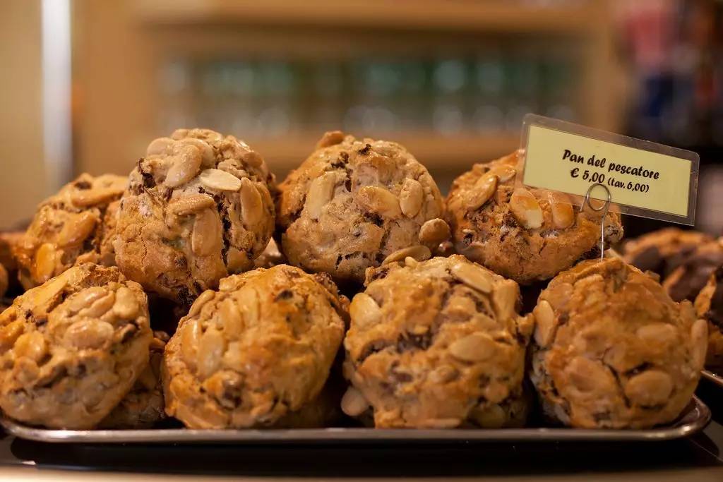 寸止丝 我非常乐意为你提供帮助