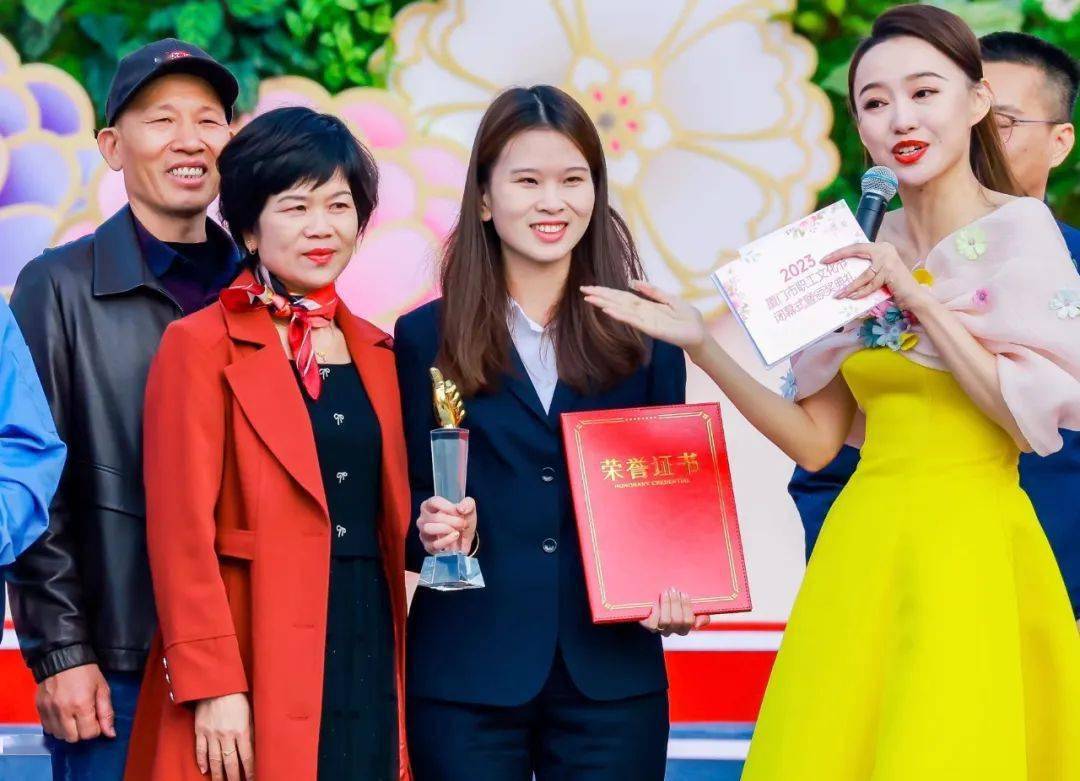 国内自拍网址 合法的国内网络资源