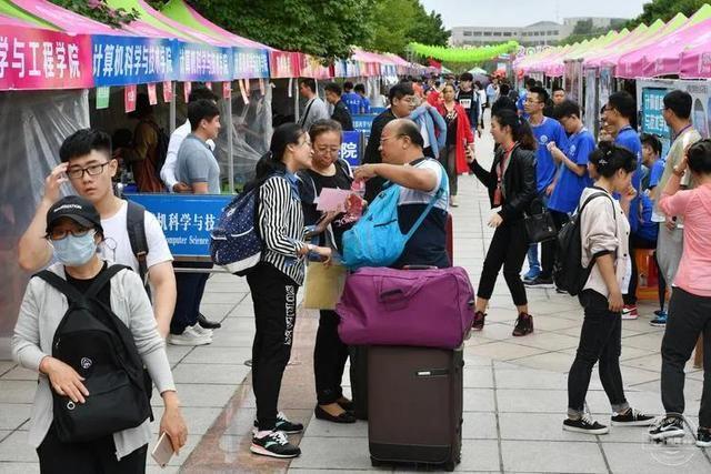 国产在线精品99一卡2卡