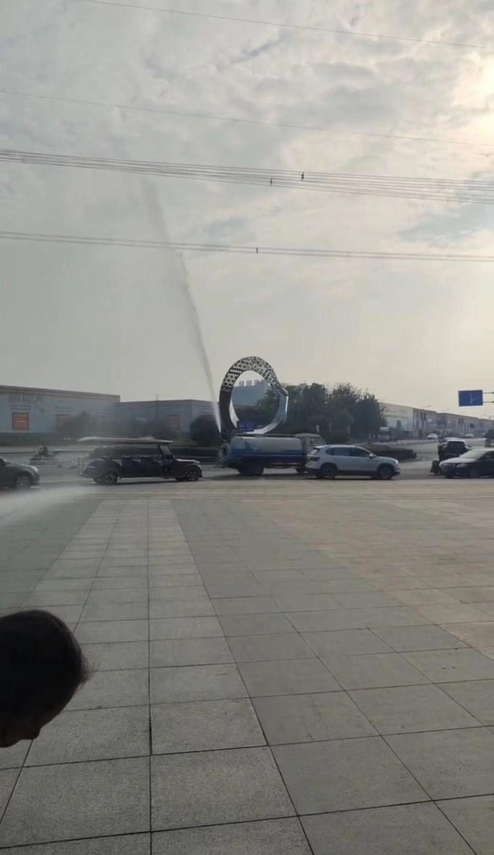 困困和少羽 可能需要补充一些背景信息