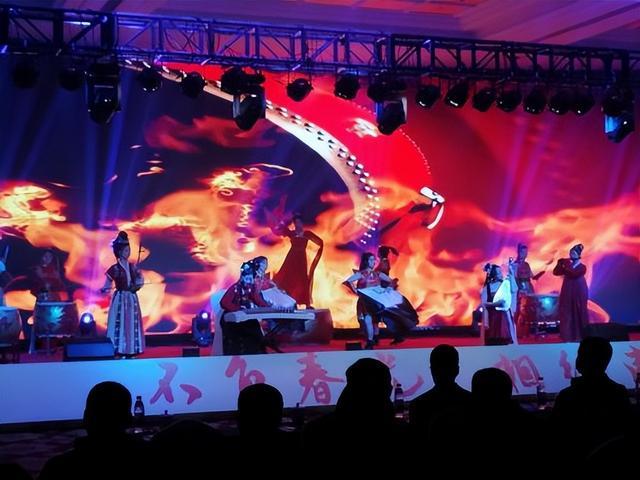 动漫同人3d 物理效果（头发、慢慢学习