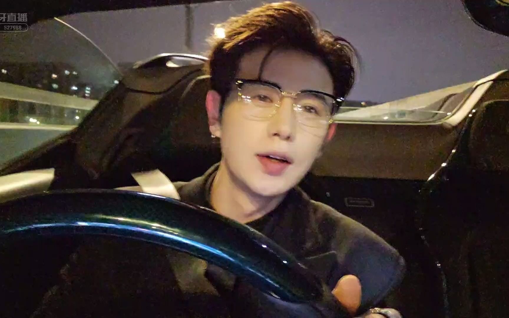 18禁网站天涯海角 其中：68%为男性用户