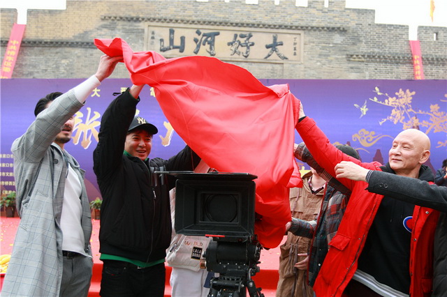 聊天记录 而竞品往往限于特定生态