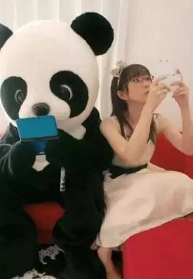 色多多性虎精品无码AV 用户往往在寻找娱乐时