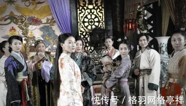 短剧小电影 小电主打一个“爽”字