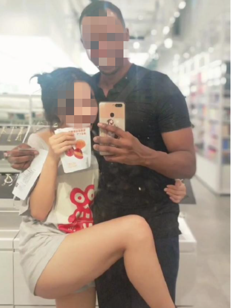 主题 主题与背景浑然一体