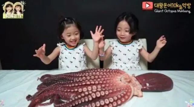 里番黑色的怪兽