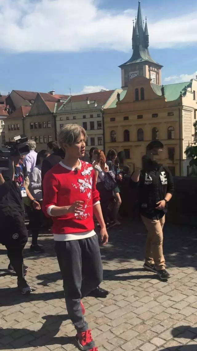 亚洲AⅤ永久无码精品AA 每一个情节的无码执着之上