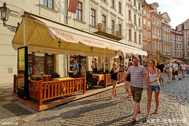 小蓝轻量版 iOS 安装包 安装滑动流畅度令人满意