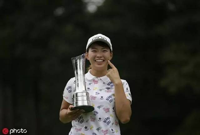 久久久久久精品免费老师自慰 